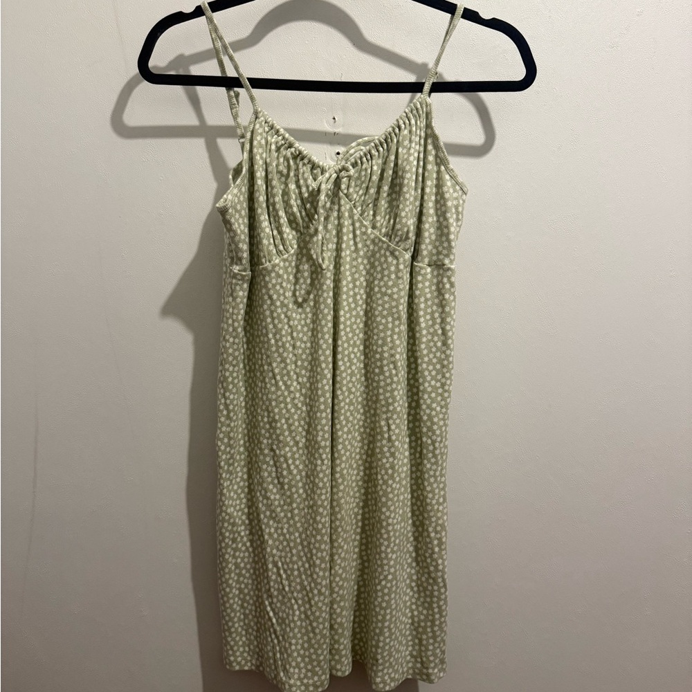 💛American Eagle Outfitters Sage Green Floral Slip Dress